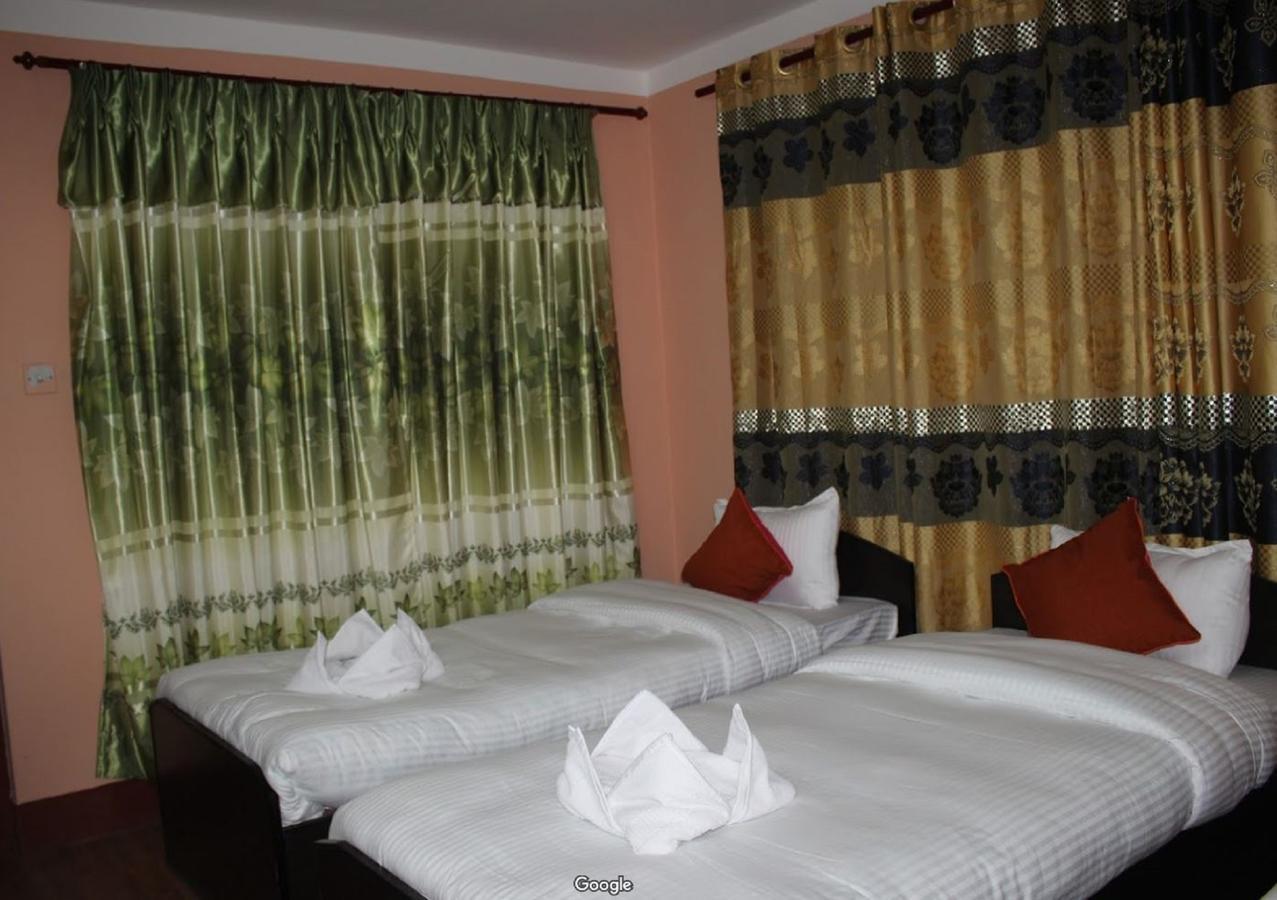 Travellers Dorm Bed & Breakfast Katmandú Exterior foto